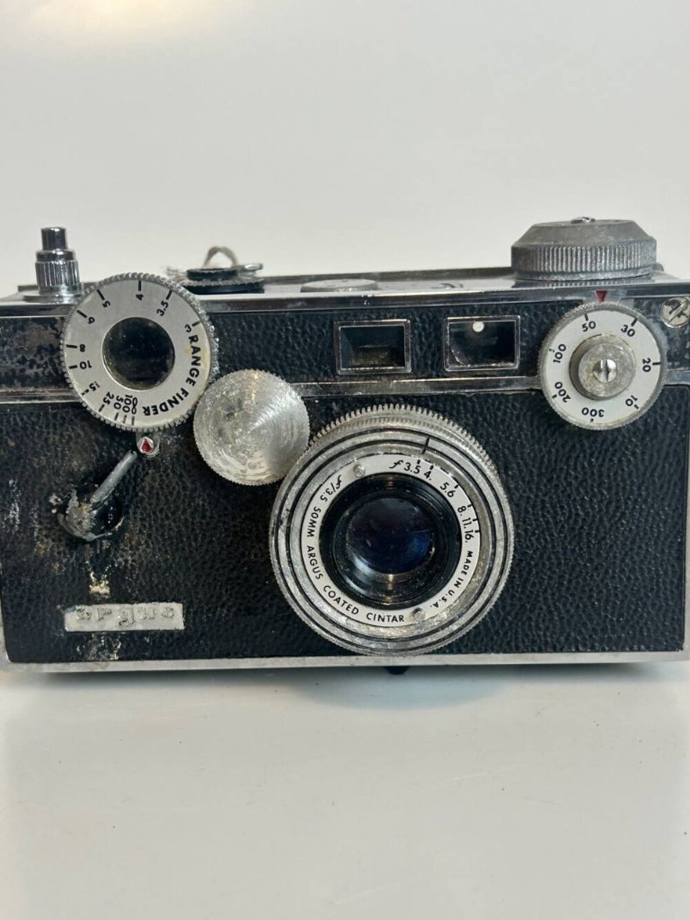 UNTESTED AS IS Argus C3 35mm Rangefinder Camera w/ 50mm f/3.5 Cintar Lens